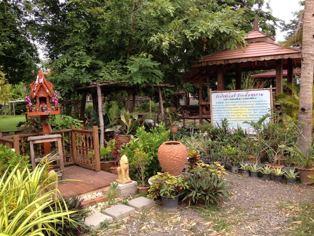 The Little Lopburi Village Exteriör bild