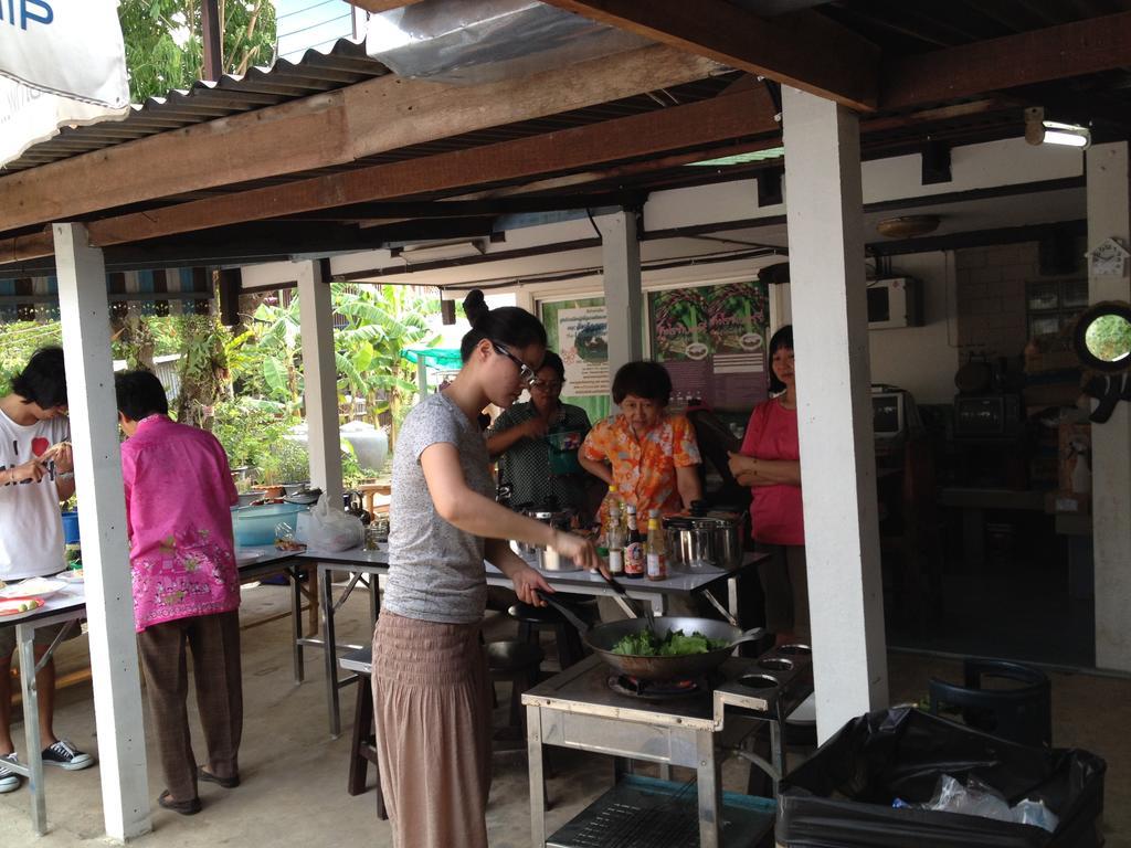 The Little Lopburi Village Exteriör bild