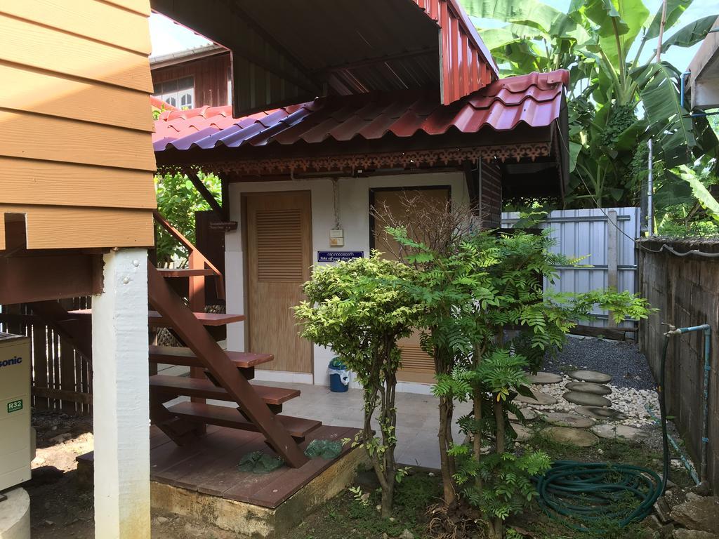 The Little Lopburi Village Exteriör bild