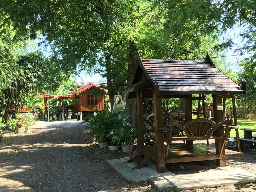 The Little Lopburi Village Exteriör bild